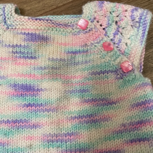 3/$20 Knitted Milo vest - Picture 2 of 5